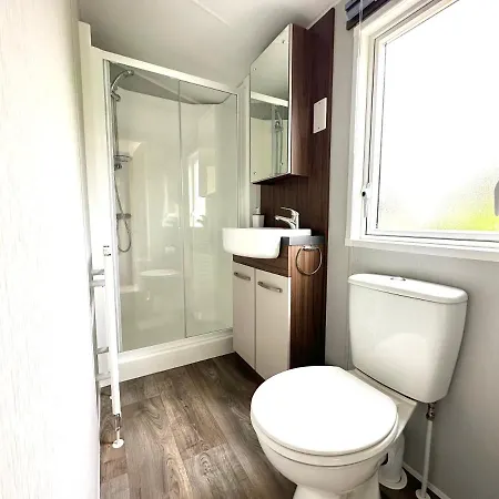 Chalet 539 Op Recreatiepark De Wielen Sint Maarten