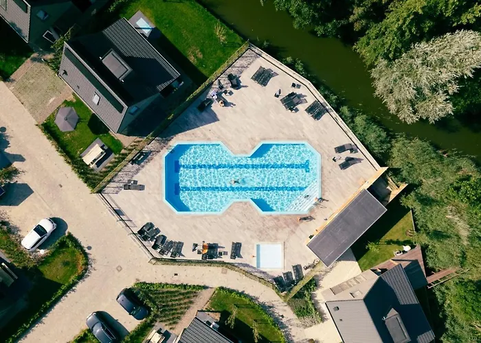 539 Op Recreatiepark De Wielen * Синт-Мартен