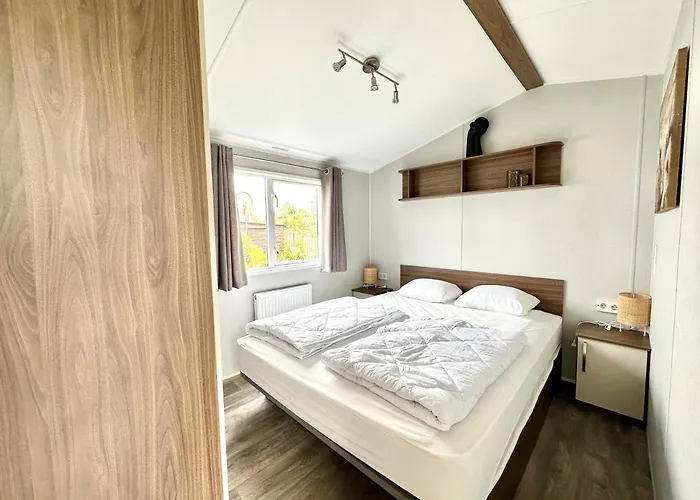 샬레 539 Op Recreatiepark De Wielen 신트 마르턴